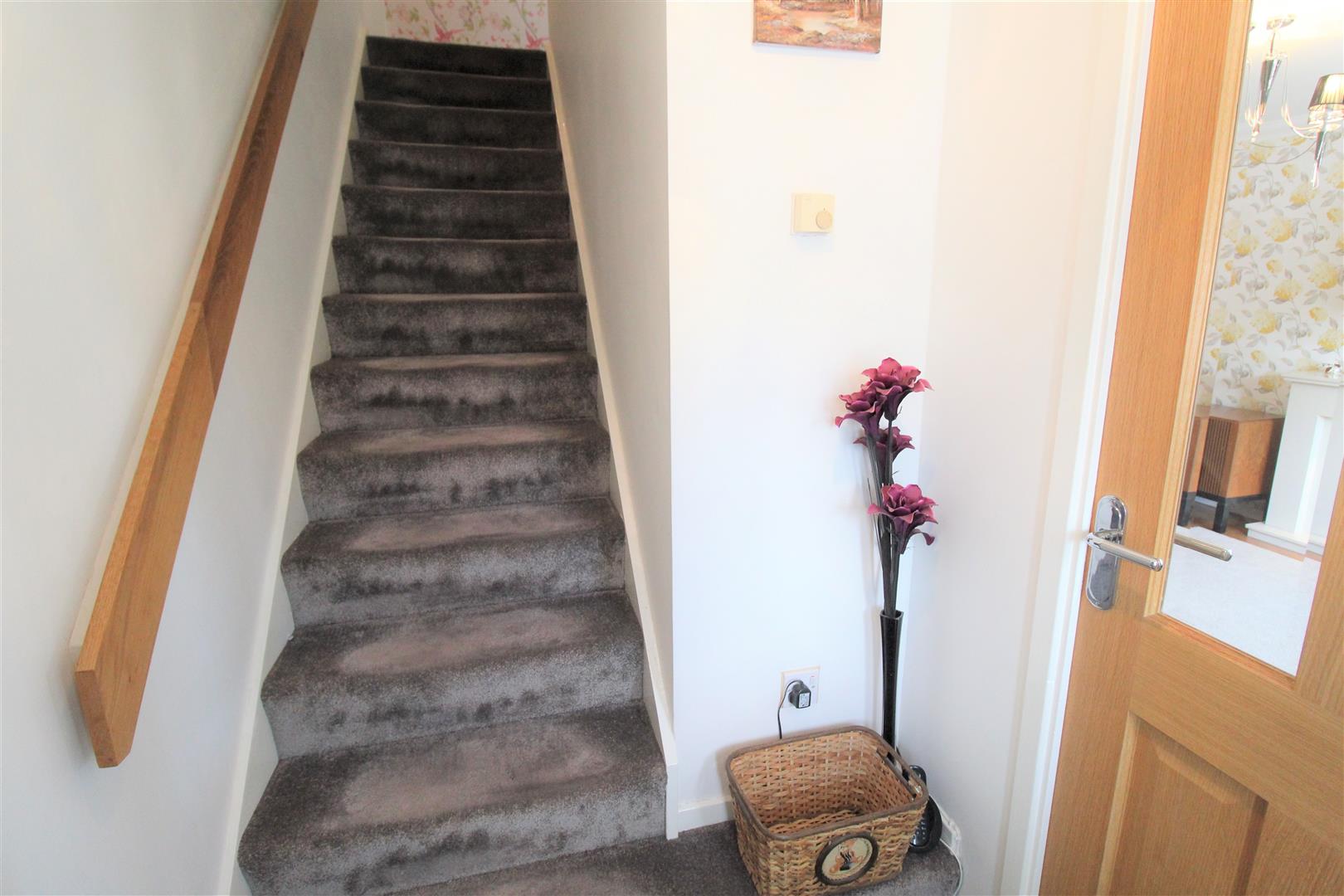 Powderham Close, Packmoor, Stoke-On-Trent